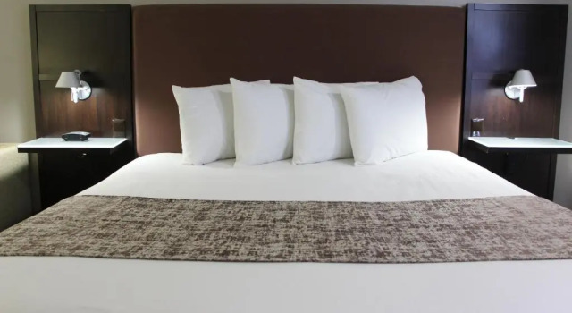 Номер Standard Westbridge Inn & Suites