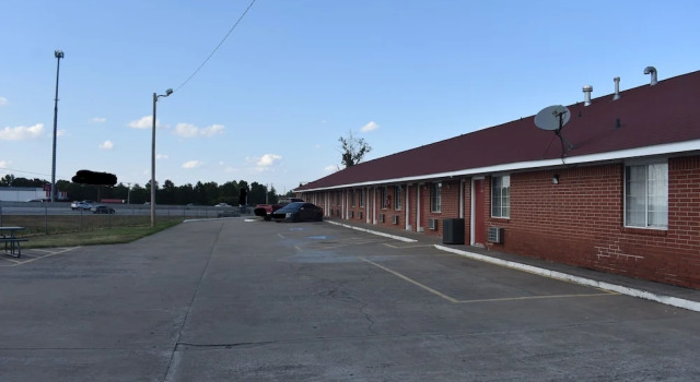 Royal Inn