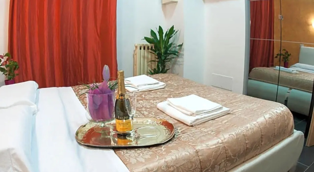 Номер Standard Gio Suites
