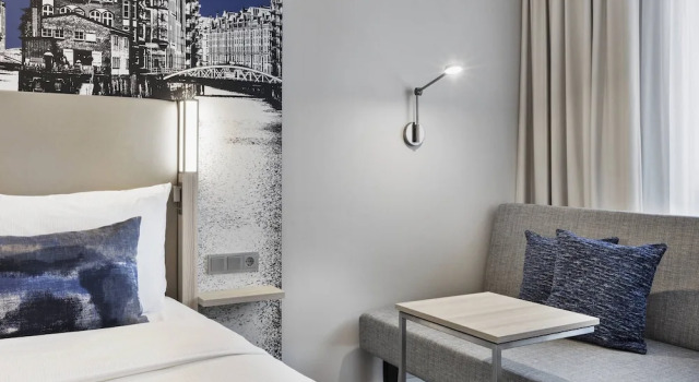 Courtyard by Marriott Hamburg City