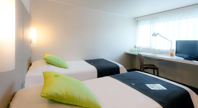 Campanile Dreux, Book Hotel Dreux 