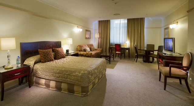 Номер Deluxe Royal Albert Hotel
