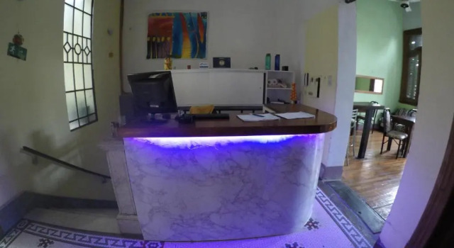 Кровать в общем номере Kymani House
