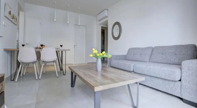 Апартаменты Mythical Sands ground floor apartment for 6 persons