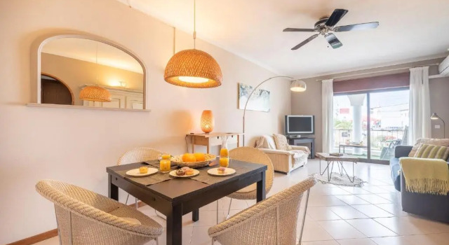 T2 Auroramar Piscina e Praia em Carvoeiro, Rezerwuj Hotel Hotele w Algarve z parkingiem, Parking