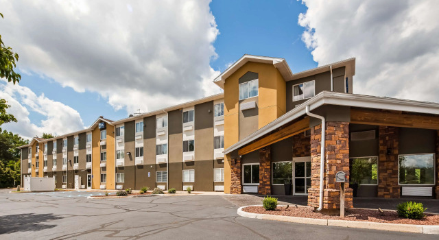 Best Western DeWitt