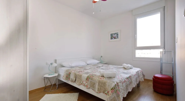 Apartment Minka, Prenota Appartamento Splitska 