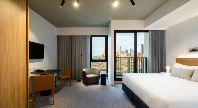 Студия Executive Nesuto Docklands