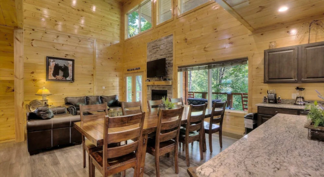 New 5K Suites Hot Tub Game Room Near Gsmnp