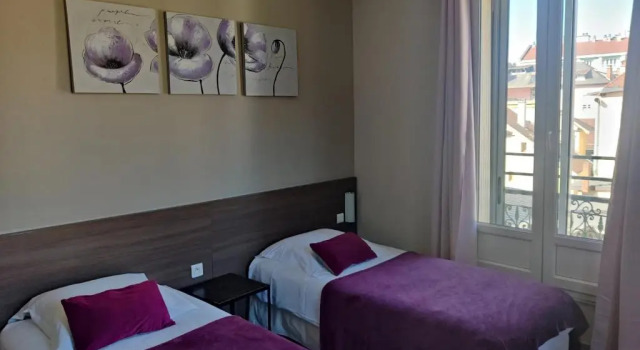 Atipik Hôtel, Забронировать Отель Отели Озера Анси с завтраком, Завтраки