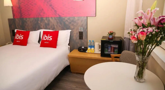 Номер Deluxe ibis Tianjing Teda