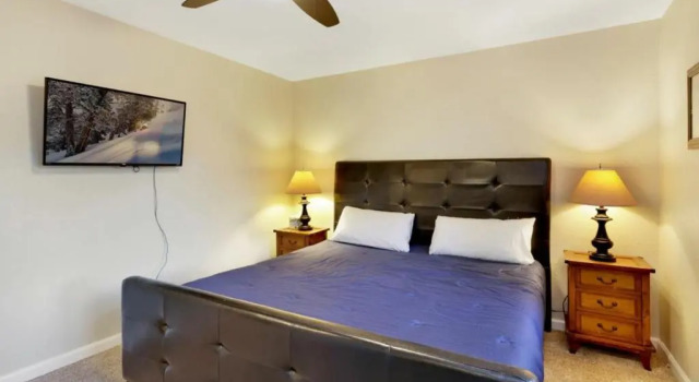 Beary Peaceful Retreat #2085 by Big Bear Vacations, Забронировать Дом для отпуска Биг-Бэар-Сити San Bernardino Mountains