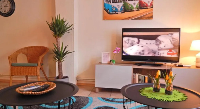 Коттедж с 4 комнатами Haus des Handwerkers