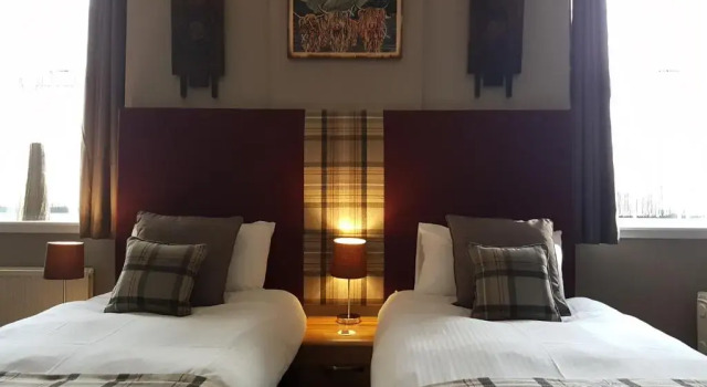 Fairburn Hotel, Prenota Hotel Hotel a Firth of Clyde con parcheggio, Parcheggio