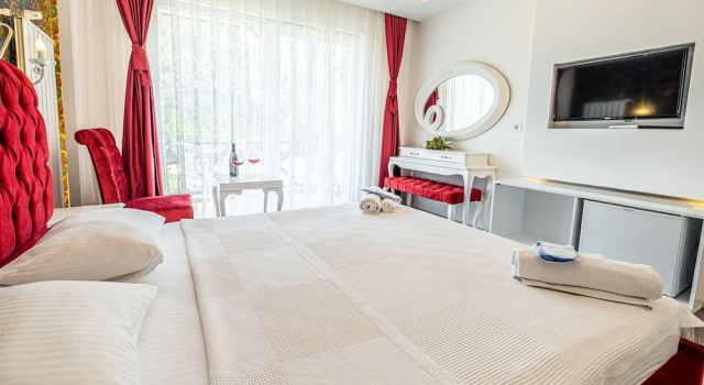 Двухместный номер Deluxe с балконом Assos Ayan Motel