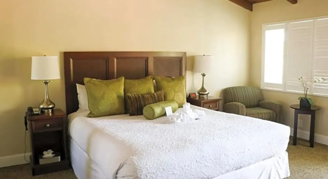 Двухместная студия Country Inn Motel