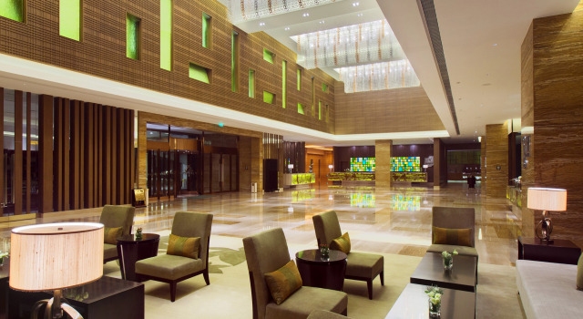 Holiday Inn Nanyang by IHG, Rezervovat Hotel Nan-jang Henan