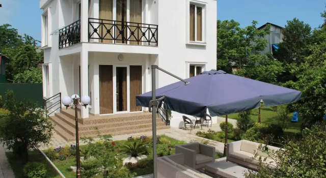 Guest House Giorgi, Book Guesthouse Makhinjauri 
