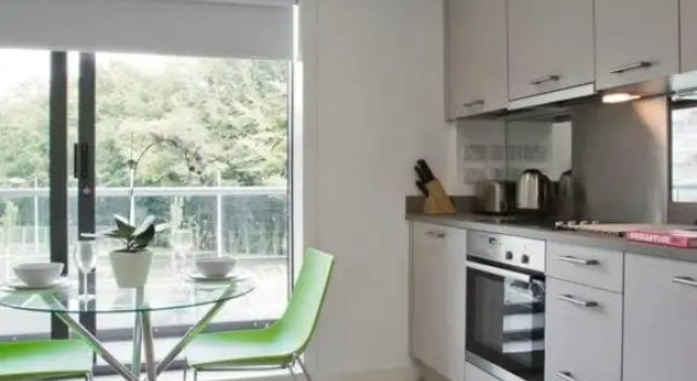 Студия Stylishly furnished flats in Dyce, Aberdeen