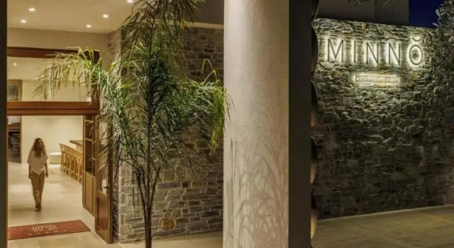Номер Deluxe с балконом Minnŏ Boutique Hotel & Spa