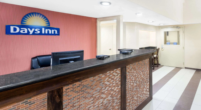 Days Inn by Wyndham Geneva/Finger Lakes, Забронировать Мини-отель Дженива Seneca Lake Wine Trail