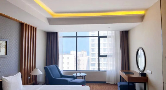 Двухместный номер Deluxe с видом на море Muong Thanh Luxury Nhat Le Hotel