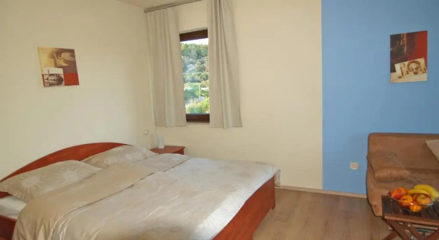 Guest House Villa Papalina, Varaa Matkakoti Hotellit Kvarner Islands uima-altaalla, Uima-allas