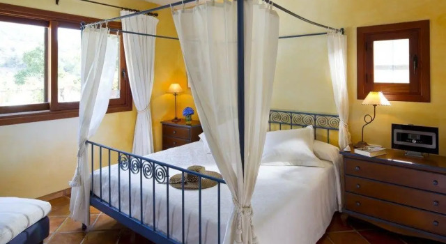 El Abuelo, Prenota Hotel Santa Eulalia del Rio Ibiza