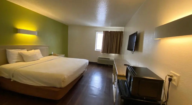 Номер Standard Skylight Inn Willoughby - Cleveland Mentor