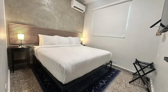 Люкс The Looking Glass Hotel