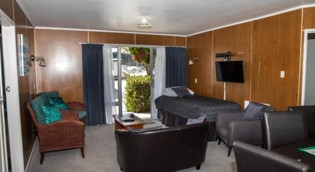 Апартаменты с 2 комнатами Peninsula Motel