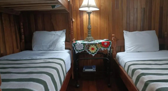 Трёхместный номер Standard Hotel Bell Bird
