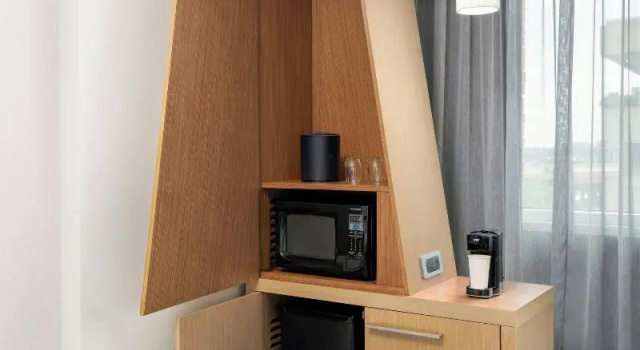Четырёхместный номер Standard Courtyard by Marriott Buffalo Downtown/Canalside