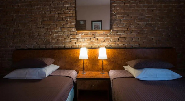 Finger Guest Rooms, Забронировать Гостевой дом Недорогие отели Кракова, рядом с Церковь Святого Франциска Ассизи, недорого