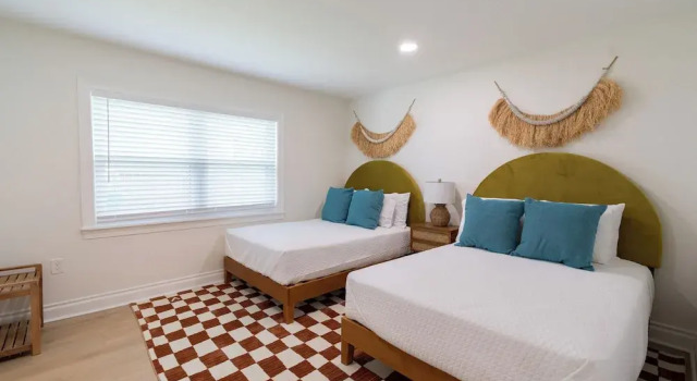 The Juni, Rezerwuj Apartamentowiec hotelowy Apart-hotele w Space Coast, Apartamentowiec hotelowy