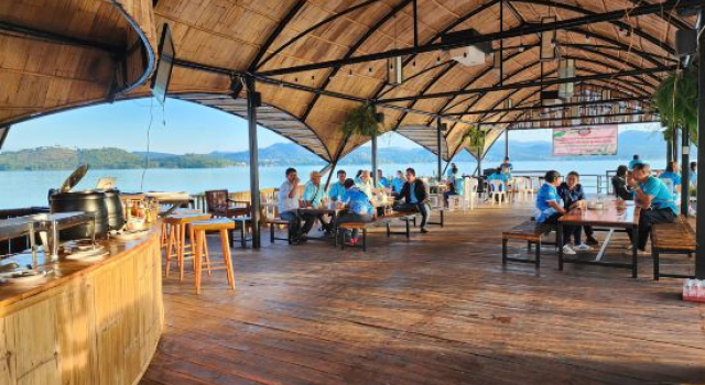บ้านไร่ วรรณ วาลย์ รีสอร์ท, Réserver Complexe hôtelier Tha Kradan 