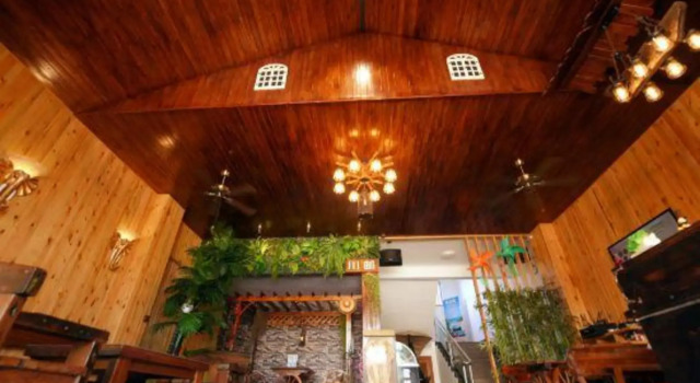 Shangchuan Chuanyou Hotel, Rezerwuj Hotel Hotele w Jiangmen z parkingiem, Parking