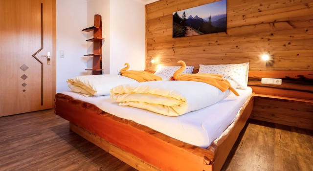 Апартаменты Comfort с 2 комнатами с видом на озеро Wellness Appartementhaus Seebichl