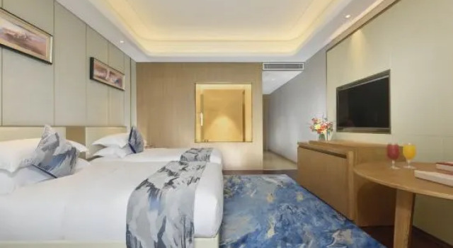 Номер Standard Ramada Plaza Dongxing City Center