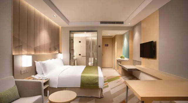 Номер Deluxe Holiday Inn Wuxi Taihu New City by IHG