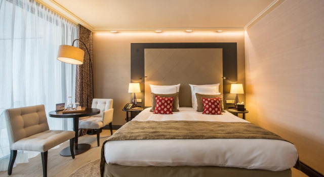 Двухместный номер Standard с балконом AlpenGold Hotel Davos