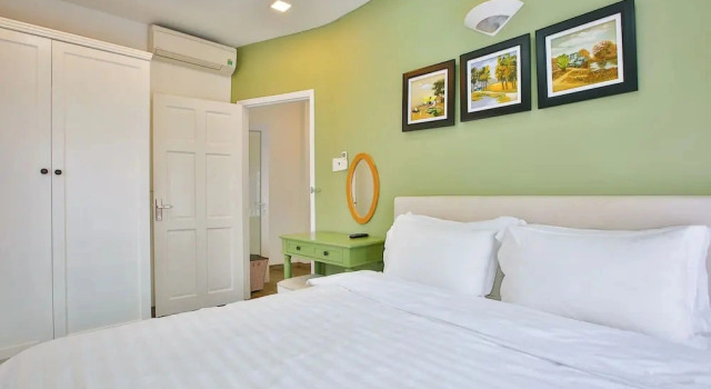 Апартаменты Sunflower Boutique Studio Apartment