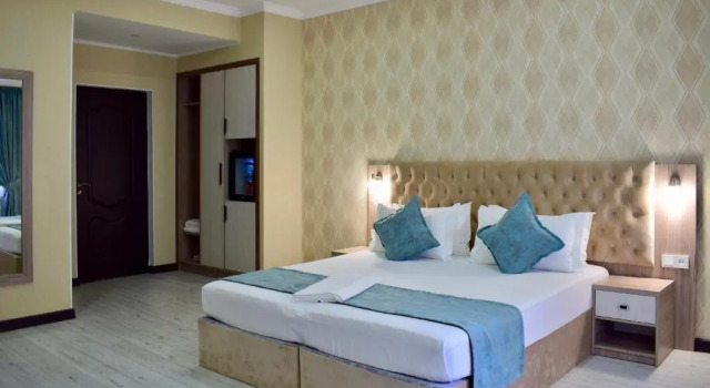 Suite Dostar Inn