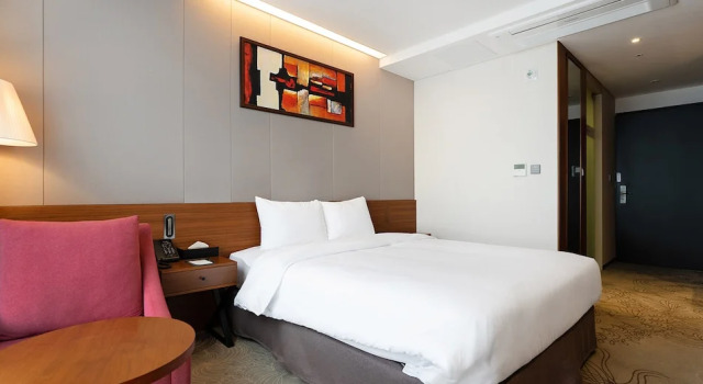 Двухместный номер Deluxe Gloucester Hotel Jeonju