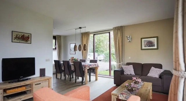 Коттедж Holiday Home in Zeeland near Beaches