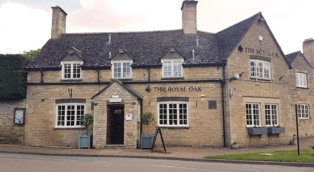The Royal Oak Duddington, Varaa Bed and Breakfast Duddington 