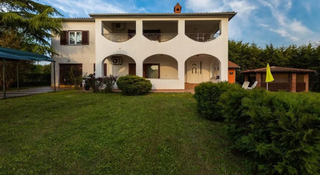 Apartment Villa Nera, Reserva ahora Apartamento Hoteles en Pula con aparcamiento, Aparcamiento