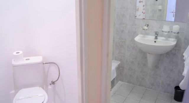 Двухместный номер Deluxe Hotel West