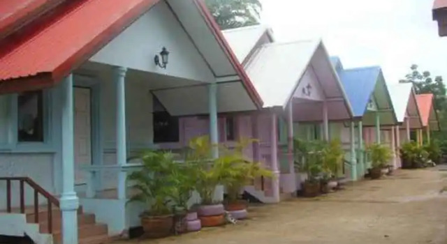 Khamsiang Resort, Забронировать Курортный отель Араньяпратет Sa Kaeo Province, рядом с Rong Kluea Market