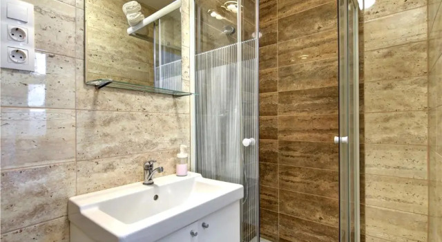 Апартаменты c 1 комнатой с балконом Heart of Downtown Apartment